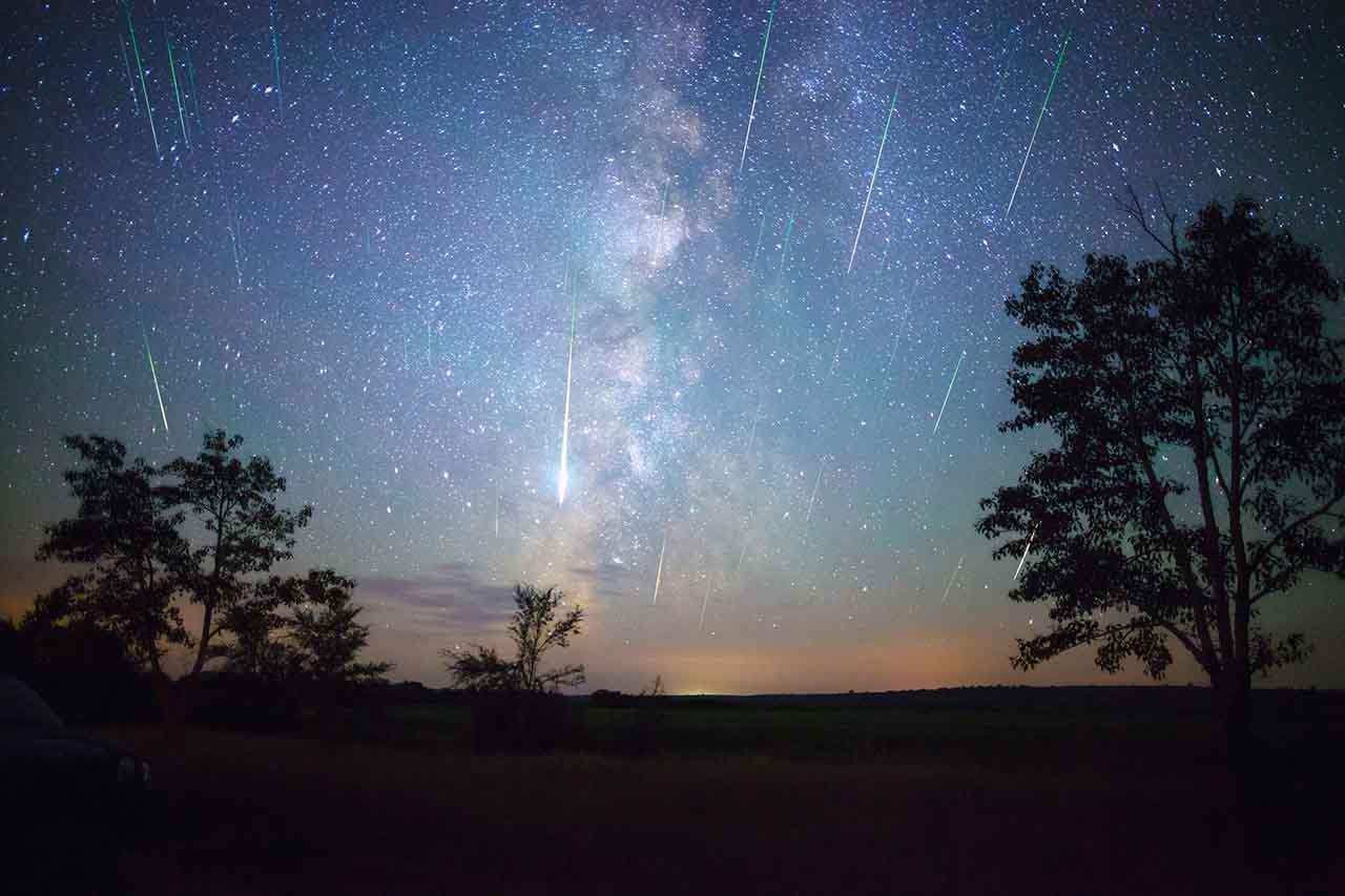 You are currently viewing Celestial Events Of The Month: August 2016