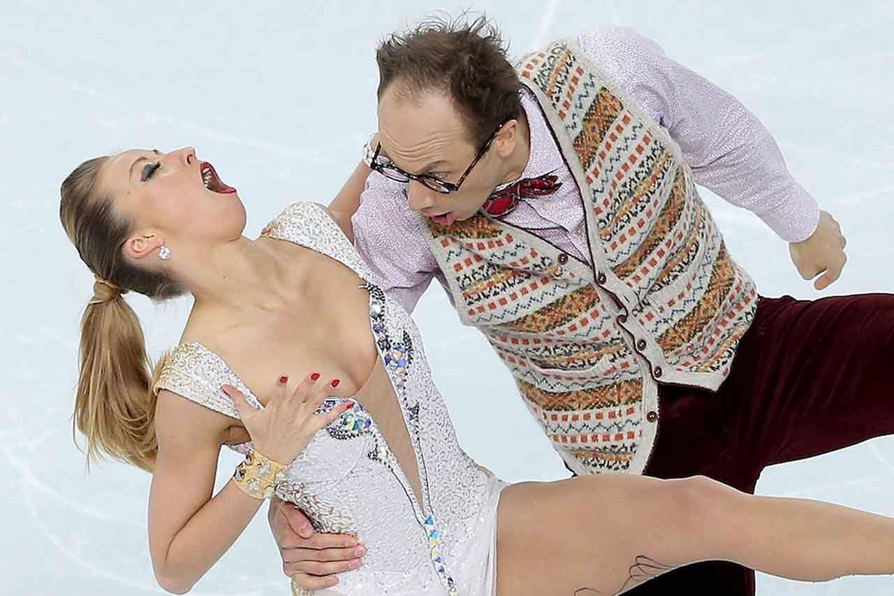 Read more about the article 20 Majestic Mid-Performance Faces Of Olympic Figure Skaters