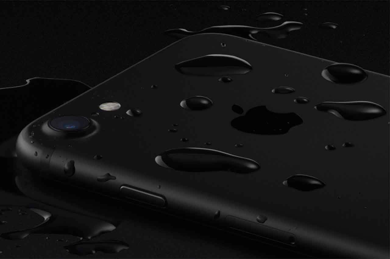 You are currently viewing 7 Things You Need To Know About iPhone 7 and iPhone 7 Plus