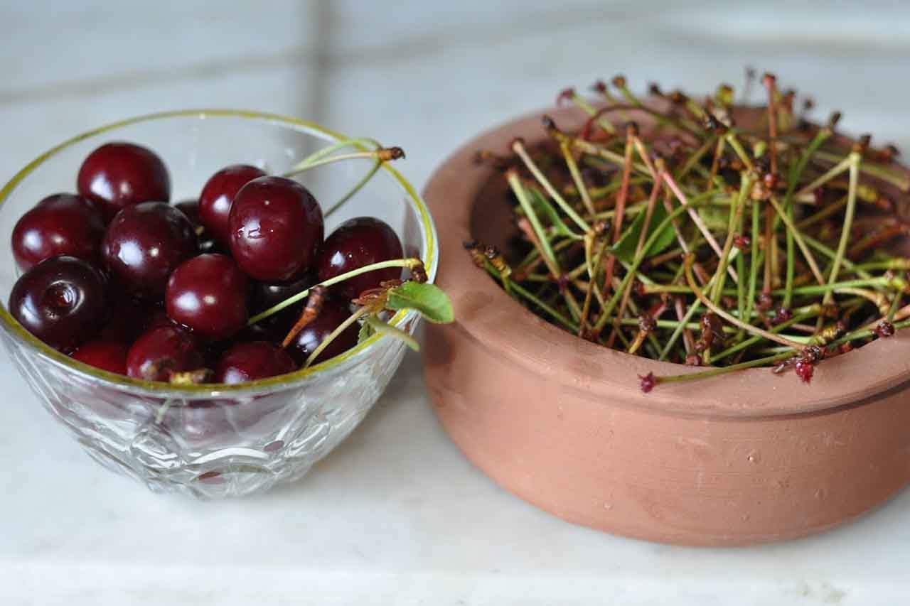 Read more about the article Cherry Stalk Cure For Prostatitis