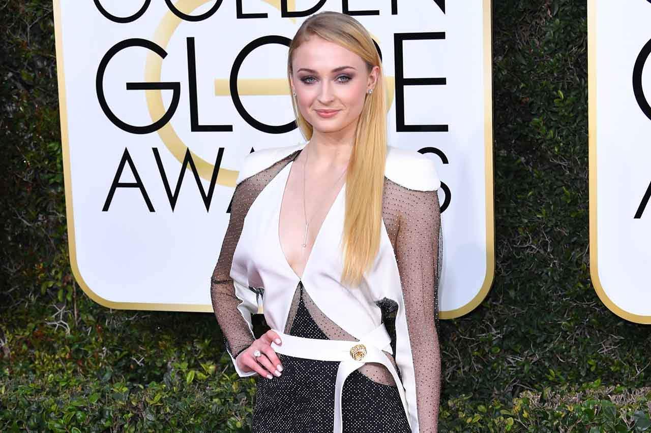 You are currently viewing Golden Globe Awards 2017: Winners & Best Celebrity Looks