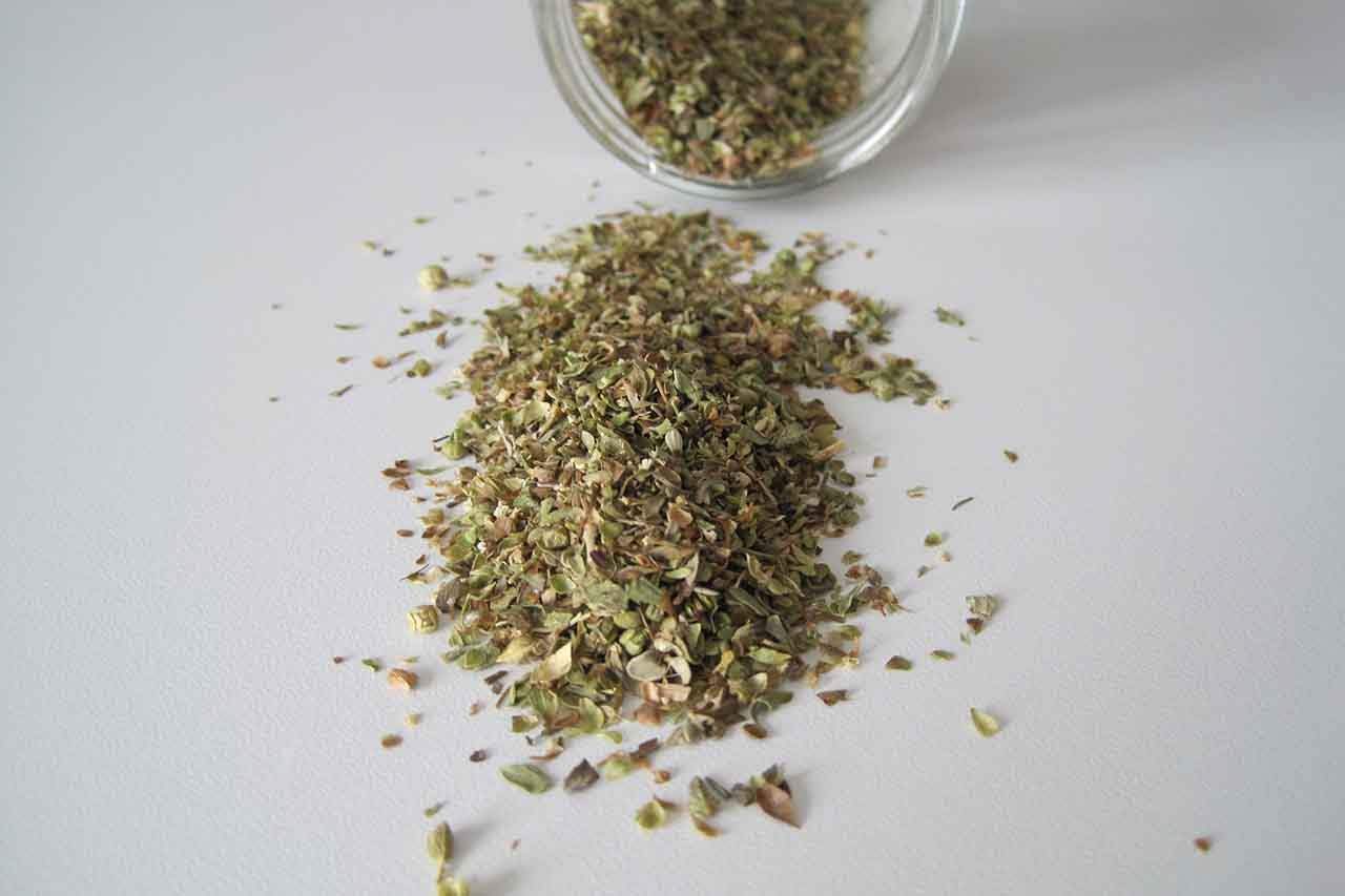 Read more about the article Thyme Cure For Receding Gum